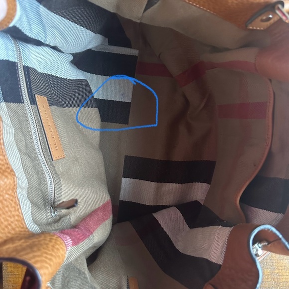 Burberry of England Maidstone Tote Medium - Picture 7 of 9